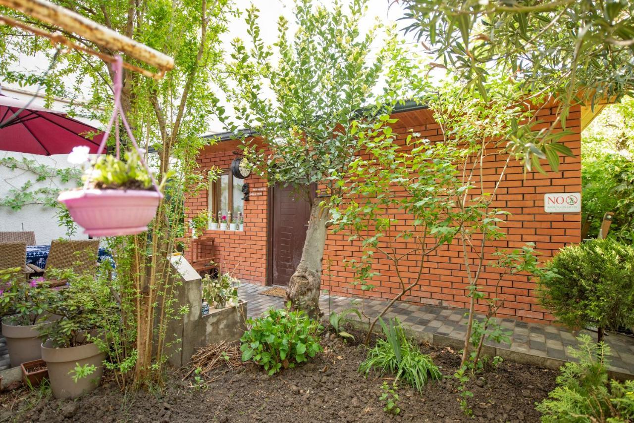 Garden House Villa Tbilisi Bagian luar foto