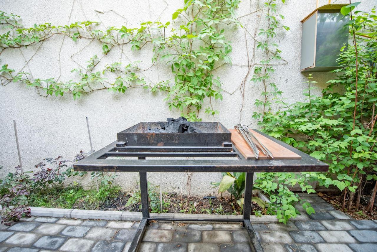 Garden House Villa Tbilisi Bagian luar foto